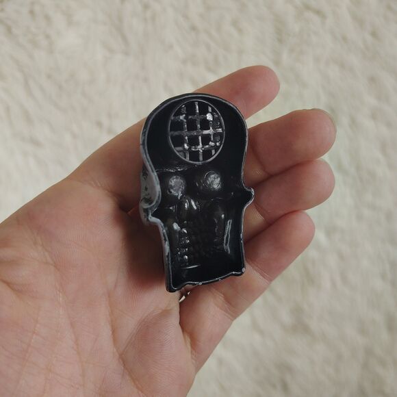 *READ* Spirit Halloween Lady Grim Reaper Cape Chain & Pendant Sz L (10-12) - Picture 6 of 6